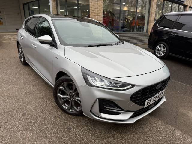 Ford Focus 1.0 EcoBoost 125ps ST-Line Style 5dr Hatchback Petrol Moondust Silver