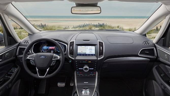 Ford Galaxy - Interior